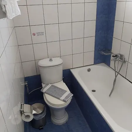 Hotel Acropol 2*